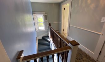 11522 Strouds Run Rd, Athens, OH 45701
