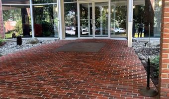 3000 SPOUT RUN Pkwy #A307, Arlington, VA 22201