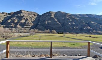 16186 Snake River Rd, Asotin, WA 99402