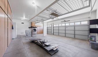 4563 E DESERT SANDS Dr, Chandler, AZ 85249