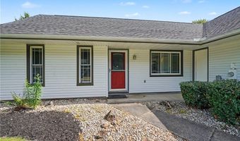3854 Surfside Cir, Aurora, OH 44202