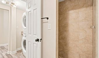 3543 18TH St S, Arlington, VA 22204