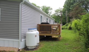 110 California Dr, Altoona, PA 16602