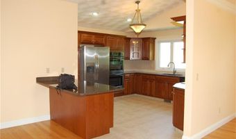 8 Sweet Corn Dr, Cranston, RI 02921