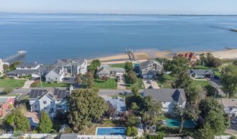 7 Harbor View Dr, Atlantic Highlands, NJ 07716