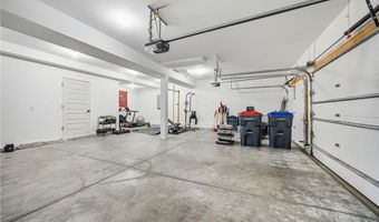 16029 Glenview St, Basehor, KS 66007