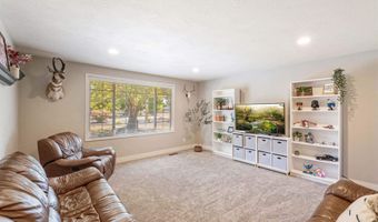 1610 NW Springhill Dr, Albany, OR 97321