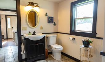 127 Swan Lake Ave, Belfast, ME 04915