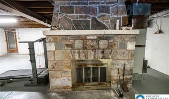 2331 S Filbert St, Allentown, PA 18103