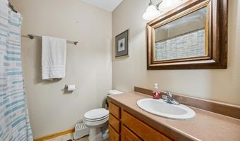 1938 8th Ave, Belle Fourche, SD 57717