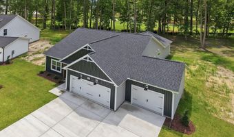 960 Rialto Ln, Ayden, NC 28513
