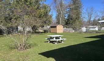 1068 Hinckley Blvd, Alpena, MI 49707
