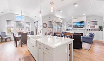 118 DOLPHIN Ave, Beach Haven, NJ 08008