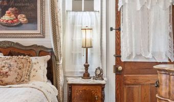 115 S Main St, Adairsville, GA 30103