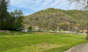 51 Oakmont Dr, Danville, WV 25053