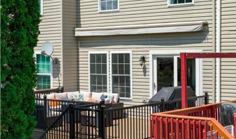 1658 PINEWIND Dr, Alburtis, PA 18011