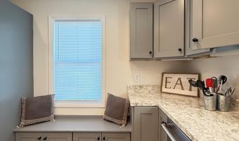 16 MASSEY Rd, Alabaster, AL 35007