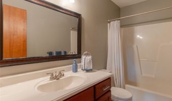 6471 Ridgeview Ave, Austintown, OH 44515