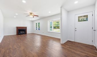 122 Forest Dr, Aberdeen, NC 28315