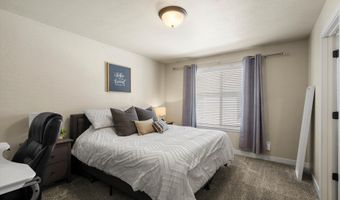 288 S 600 W, Centerville, UT 84014