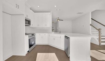 310 Heron St Unit 15, Ball Ground, GA 30107
