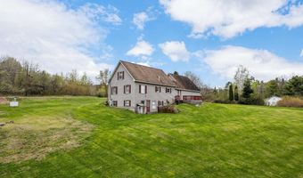 1738 South Rd, Bradford, VT 05033