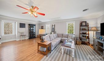32618 Guard Rd, Albemarle, NC 28001