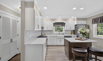 133 CARLOTTA Dr, Bear, DE 19701