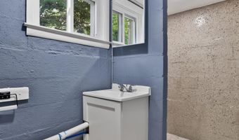 2400 S St, Auburn, NE 68305