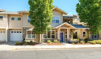 815 Boulder Creek Ln, Ashland, OR 97520