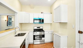 223 N Walnut St, Allegan, MI 49010