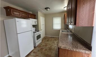 607 10th Ave SW, Austin, MN 55912