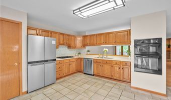 1420 Towne Square Dr, Allison Park, PA 15101