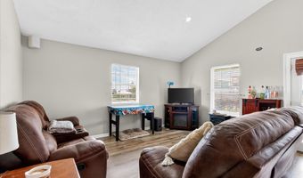 4031 Bank St, Bay St. Louis, MS 39520