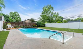 317 Beachwood Blvd, Beachwood, NJ 08722