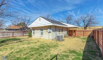 1425 12th St, Anson, TX 79501