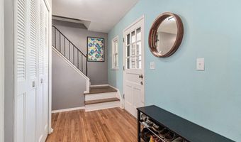 2576 Packard St, Ann Arbor, MI 48104