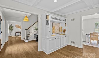 1811 Manor Mill Rd, Charlotte, NC 28226