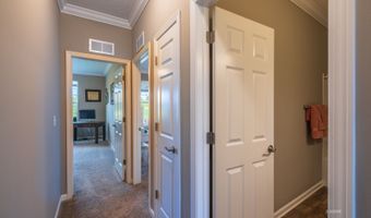 3028 Canterbury Ct, Albany, OH 45710