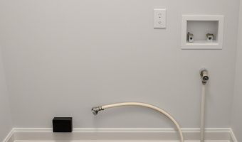 58 Big Rd, Beaufort, SC 29906