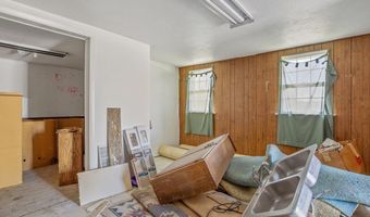 4810 RIDGE Rd, Cheyenne, WY 82009