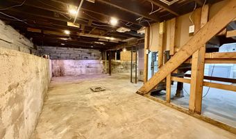 1915 7th St, Bedford, IN 47421
