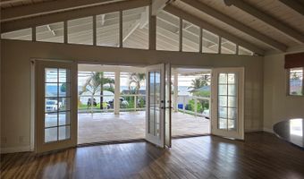 47-754 Kamehameha Hwy, Kaneohe, HI 96744