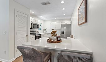 1578 LINKSIDE Dr, Atlantic Beach, FL 32233