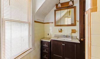 200 READING Ave, Barrington, NJ 08007