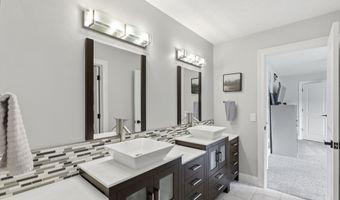 6040 White Ash Ct, Avon, IN 46123
