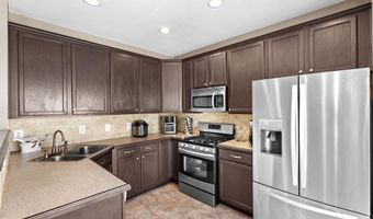 42263 BLACK ROCK Ter, Aldie, VA 20105