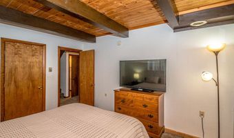 25 Linderhof Strauss Rd, Bartlett, NH 03812