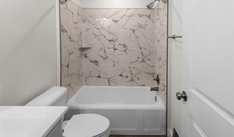 1121 Danforth St, Alton, IL 62002