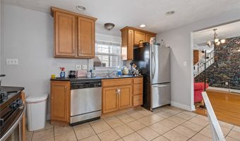 98 S 9th St, Airville, PA 15203